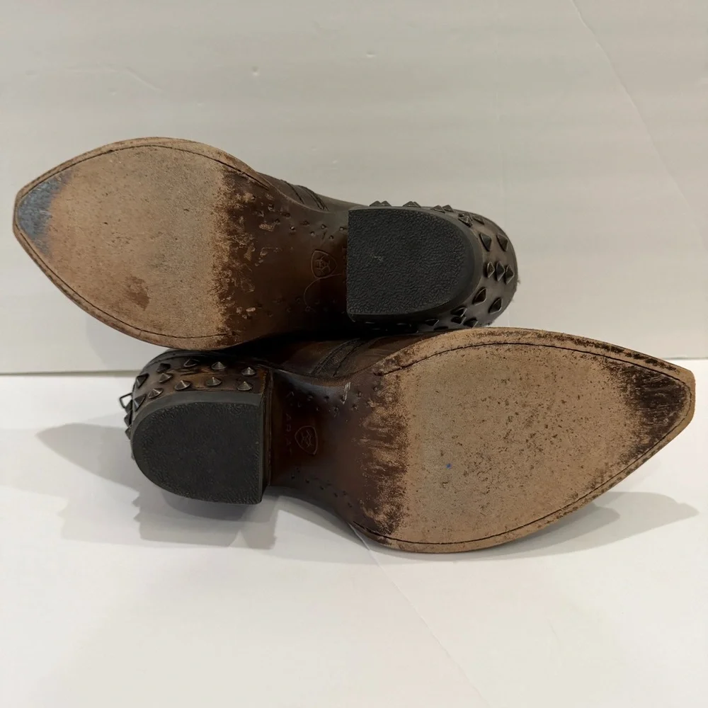 Ariat Women's Brown Leather Western Ankle Boots - Picture 7 of 8